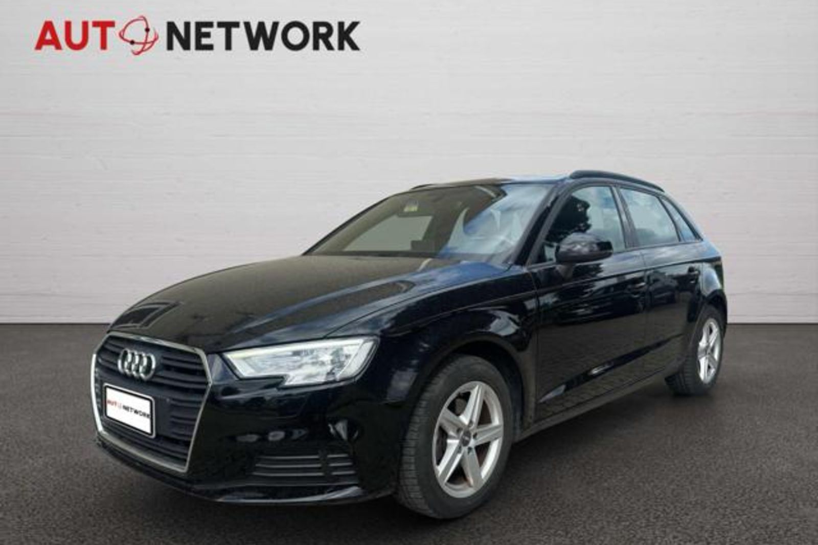 AUDI A3 SPB 1.6 TDI 116 CV Business | Tetto