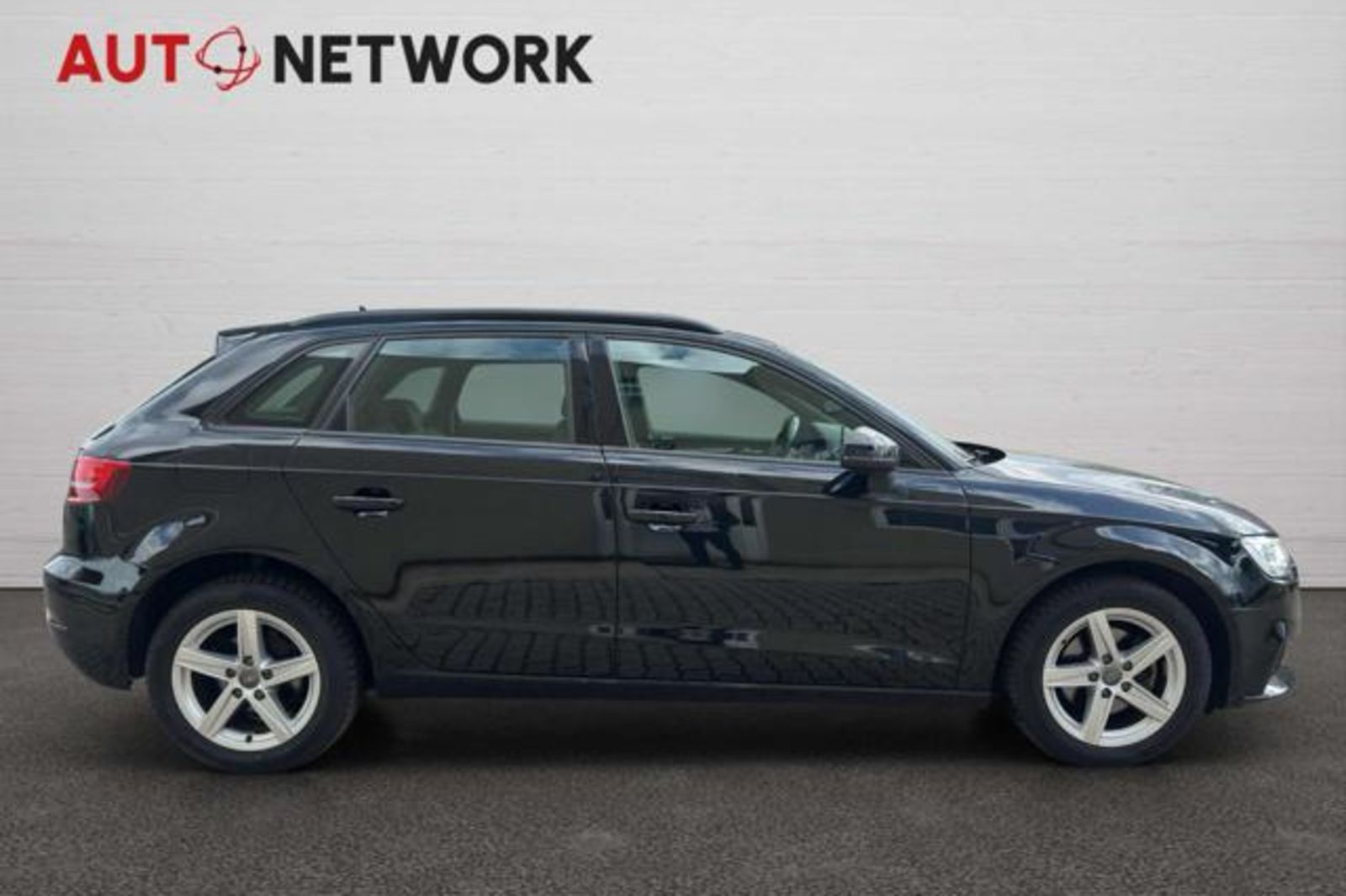 AUDI A3 SPB 1.6 TDI 116 CV Business | Tetto