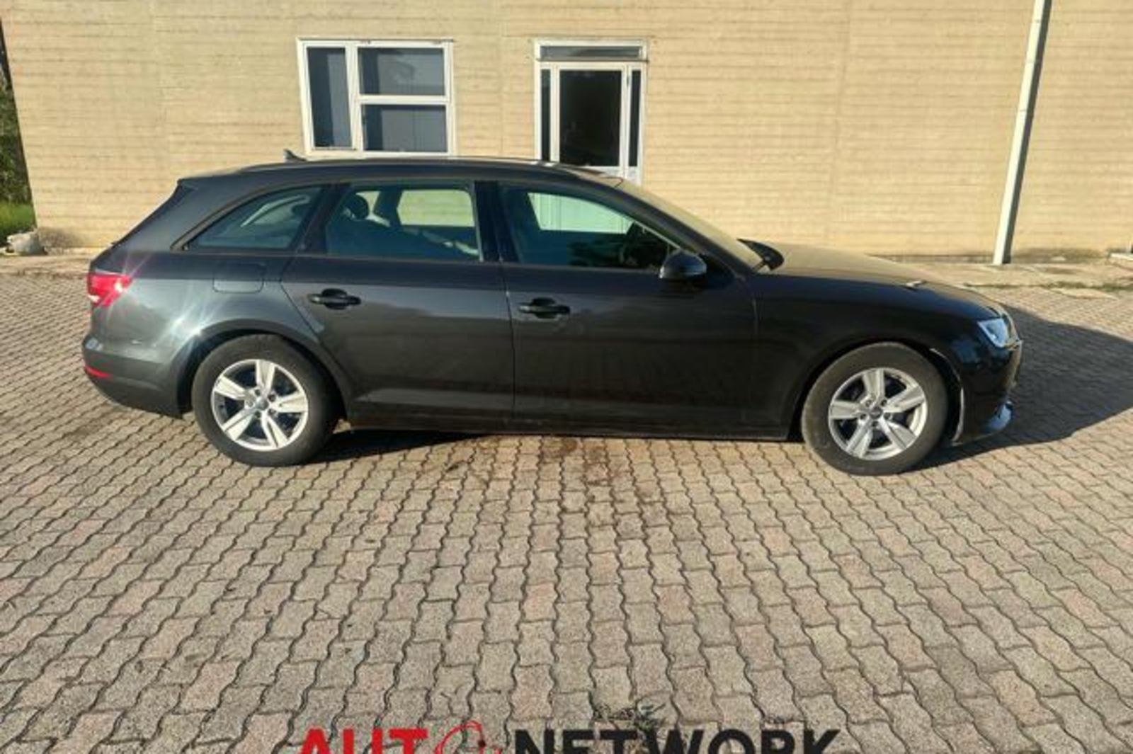 AUDI A4 Avant 2.0 TDI 150 CV S tronic Business