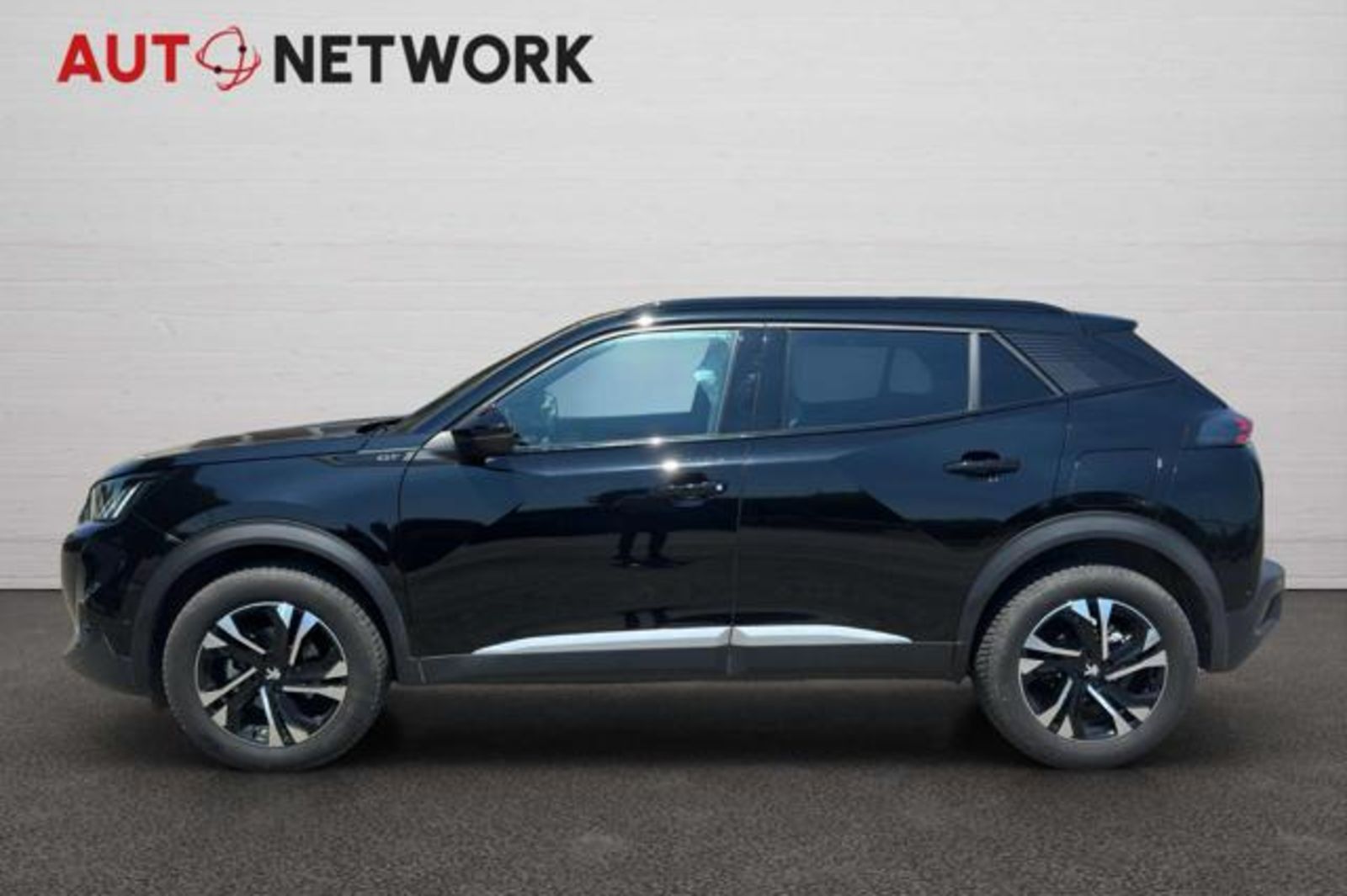 PEUGEOT 2008 PureTech 130 S&S GT