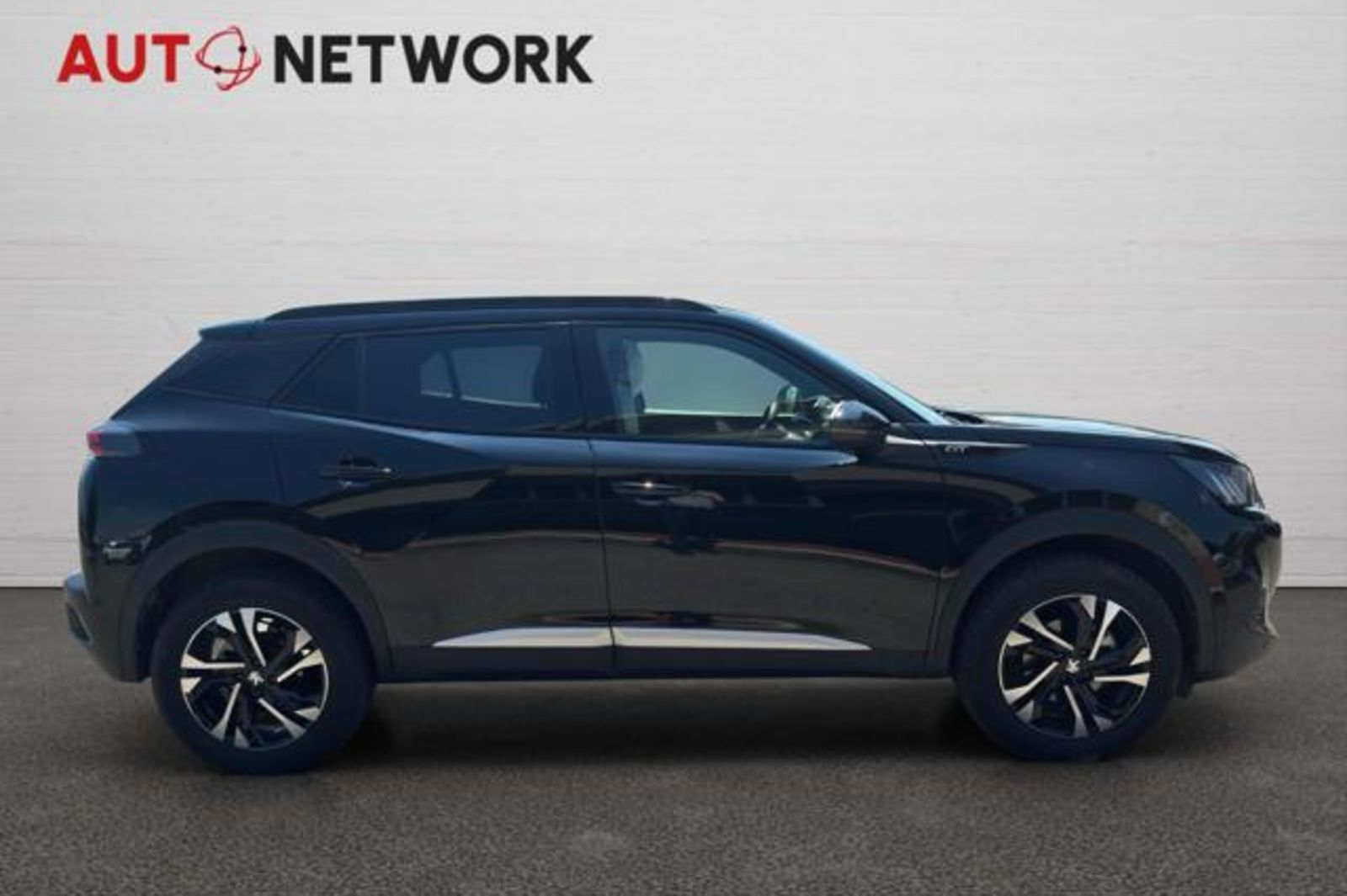 PEUGEOT 2008 PureTech 130 S&S GT