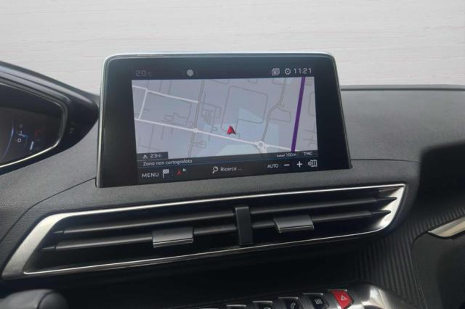 PEUGEOT 3008 BlueHDi 130 S&S EAT8 Business