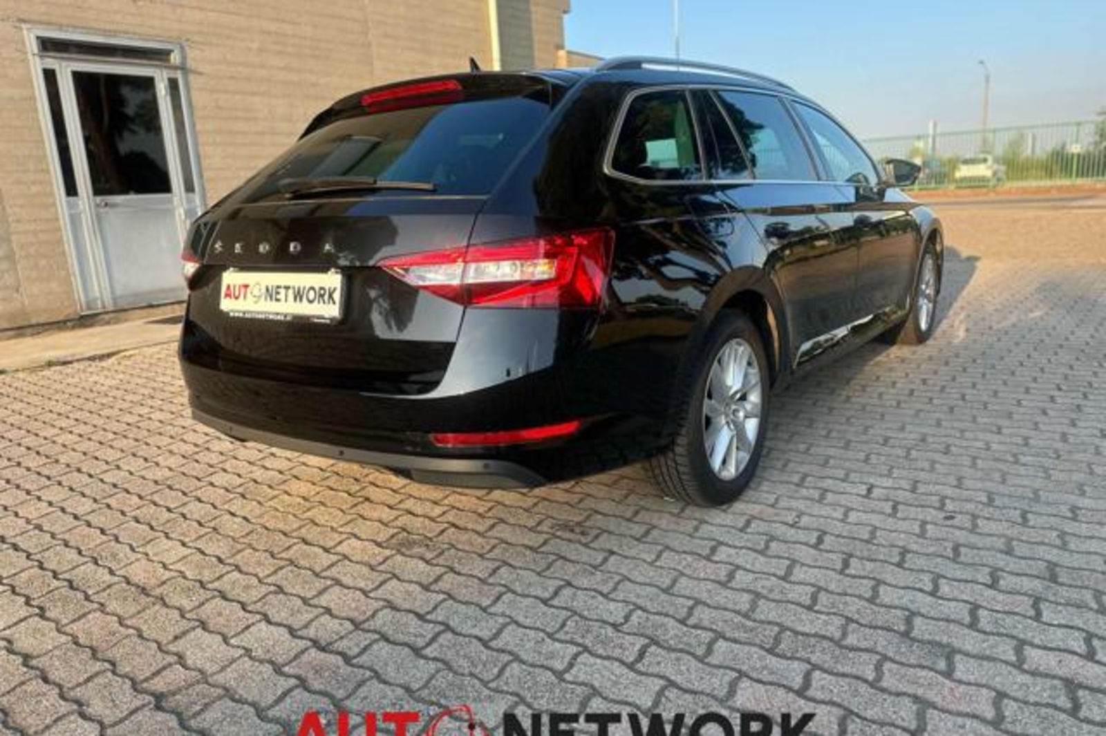 SKODA Superb 2.0 TDI EVO 150 CV SCR DSG Wagon Executive