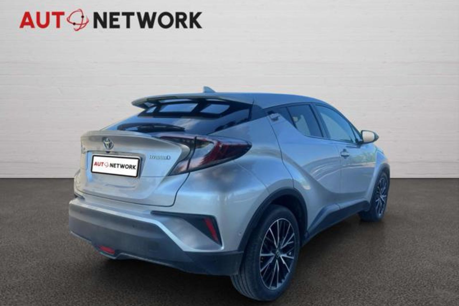 TOYOTA C-HR 1.8 Hybrid E-CVT Lounge