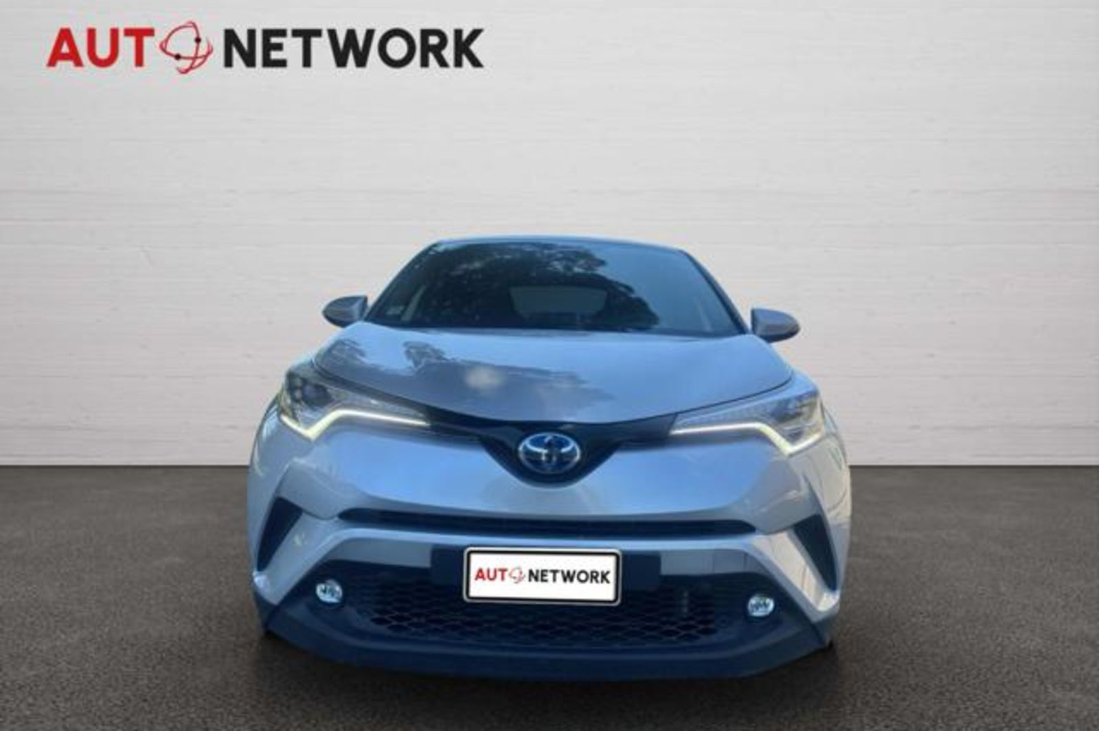 TOYOTA C-HR 1.8 Hybrid E-CVT Lounge