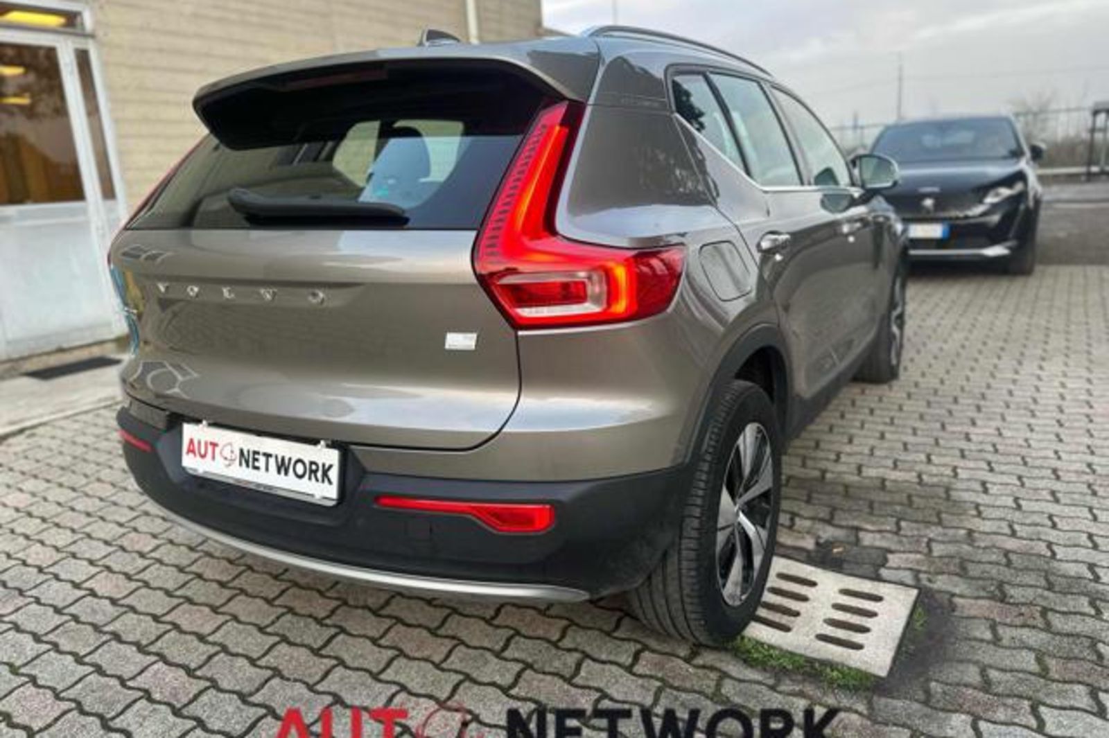 VOLVO XC40 T4 Recharge Plug-in Hybrid Inscription Expression