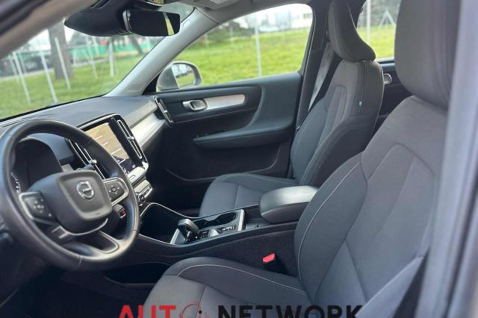 VOLVO XC40 T4 Recharge Plug-in Hybrid Inscription Expression