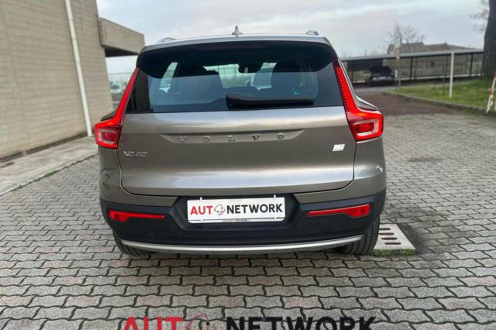 VOLVO XC40 T4 Recharge Plug-in Hybrid Inscription Expression