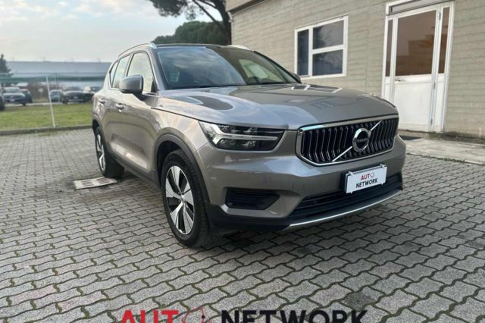 VOLVO XC40 T4 Recharge Plug-in Hybrid Inscription Expression