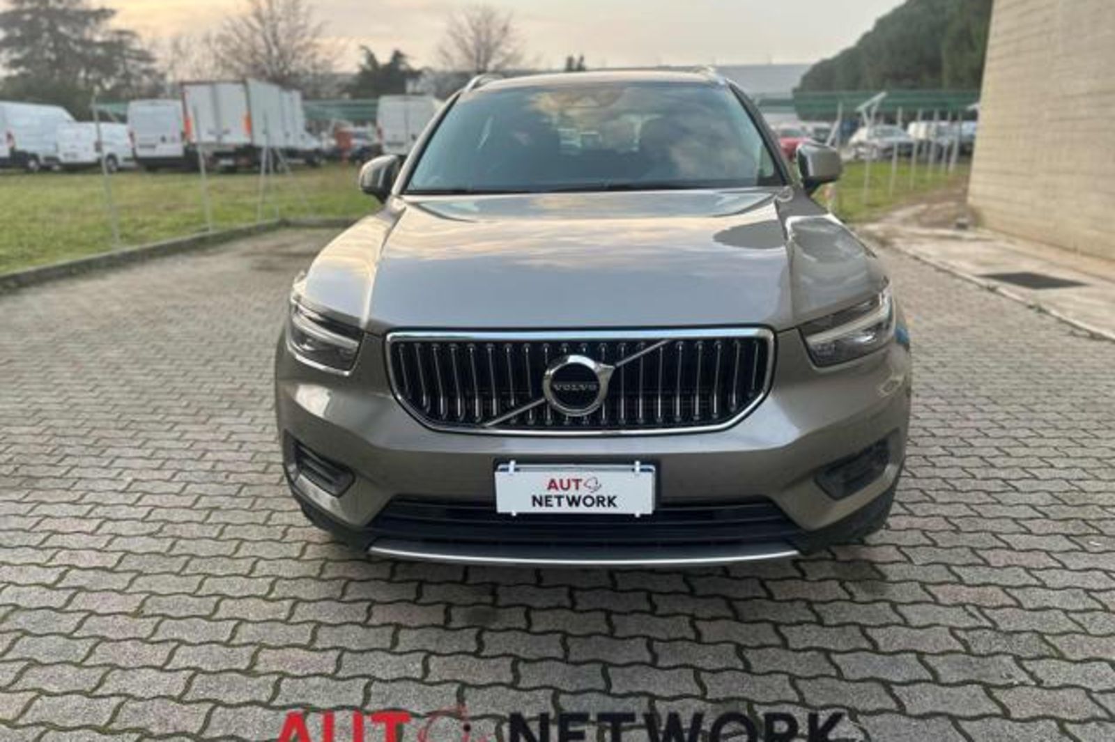 VOLVO XC40 T4 Recharge Plug-in Hybrid Inscription Expression