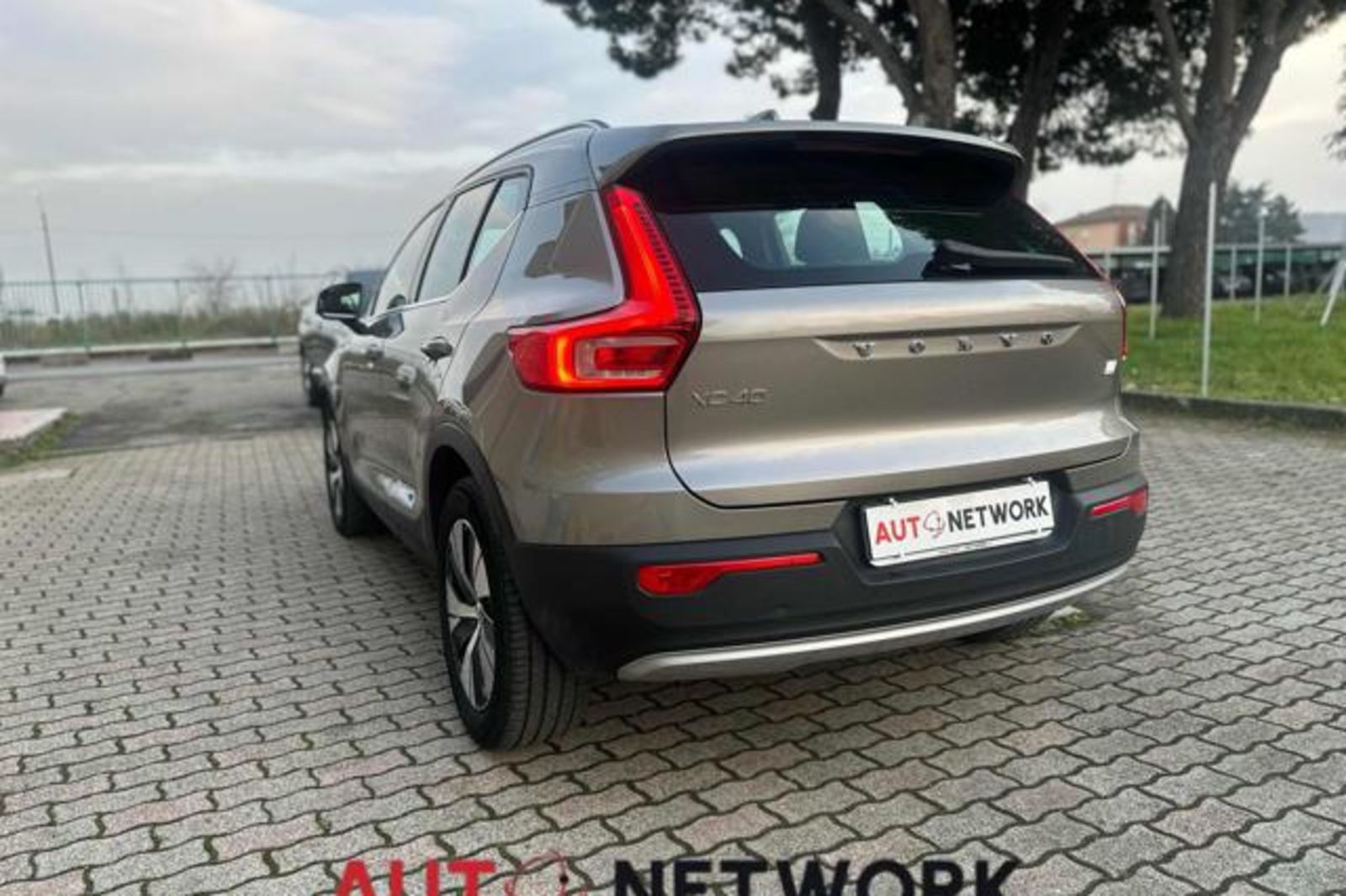 VOLVO XC40 T4 Recharge Plug-in Hybrid Inscription Expression