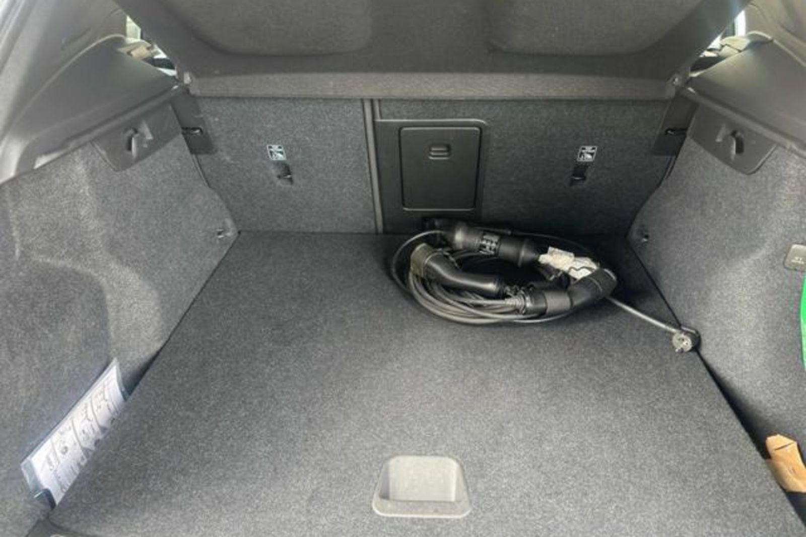 VOLVO XC40 T4 Recharge Plug-in Hybrid Inscription