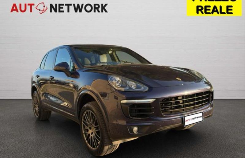 PORSCHE Cayenne 3.0 Diesel Platinum Edition | TETTO